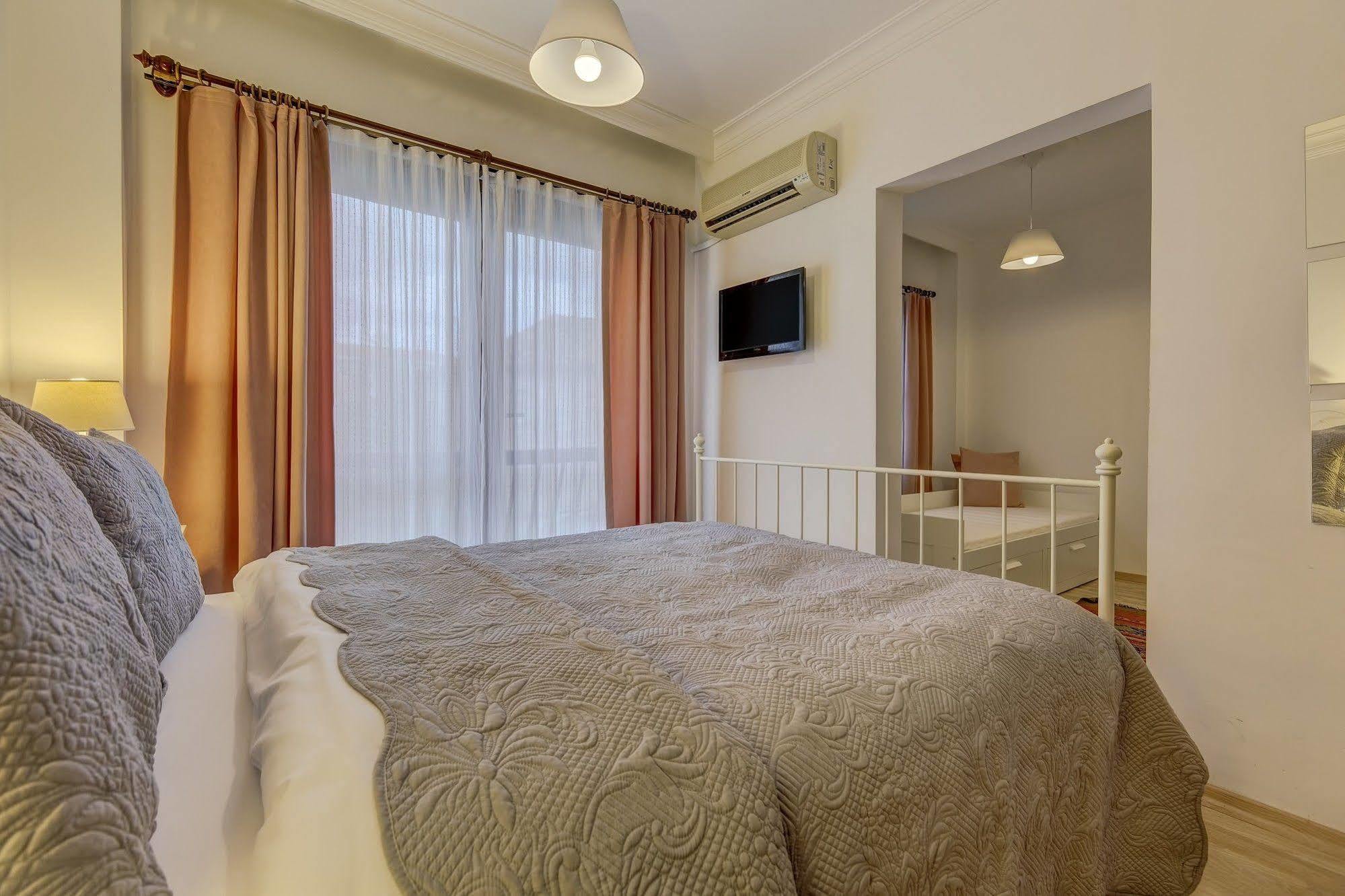 אלאקאטי Alayaz Hotel מראה חיצוני תמונה